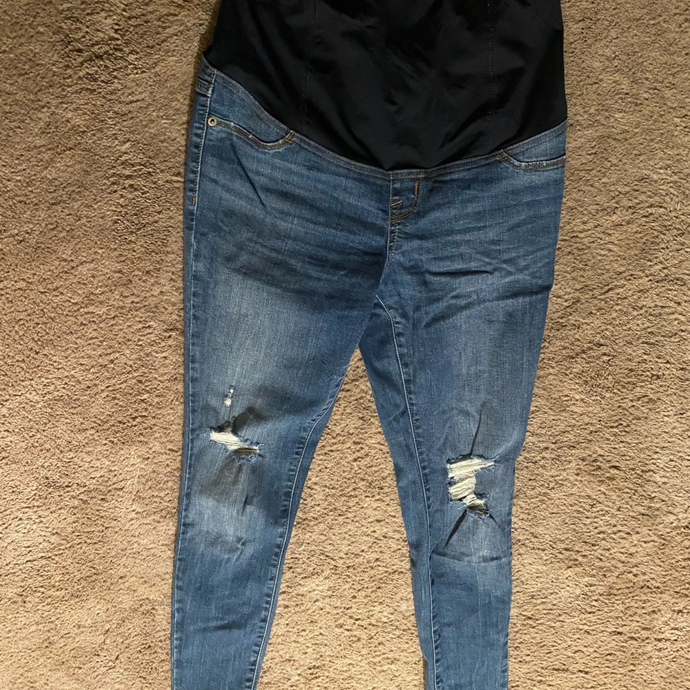 Maternity skinny jeans